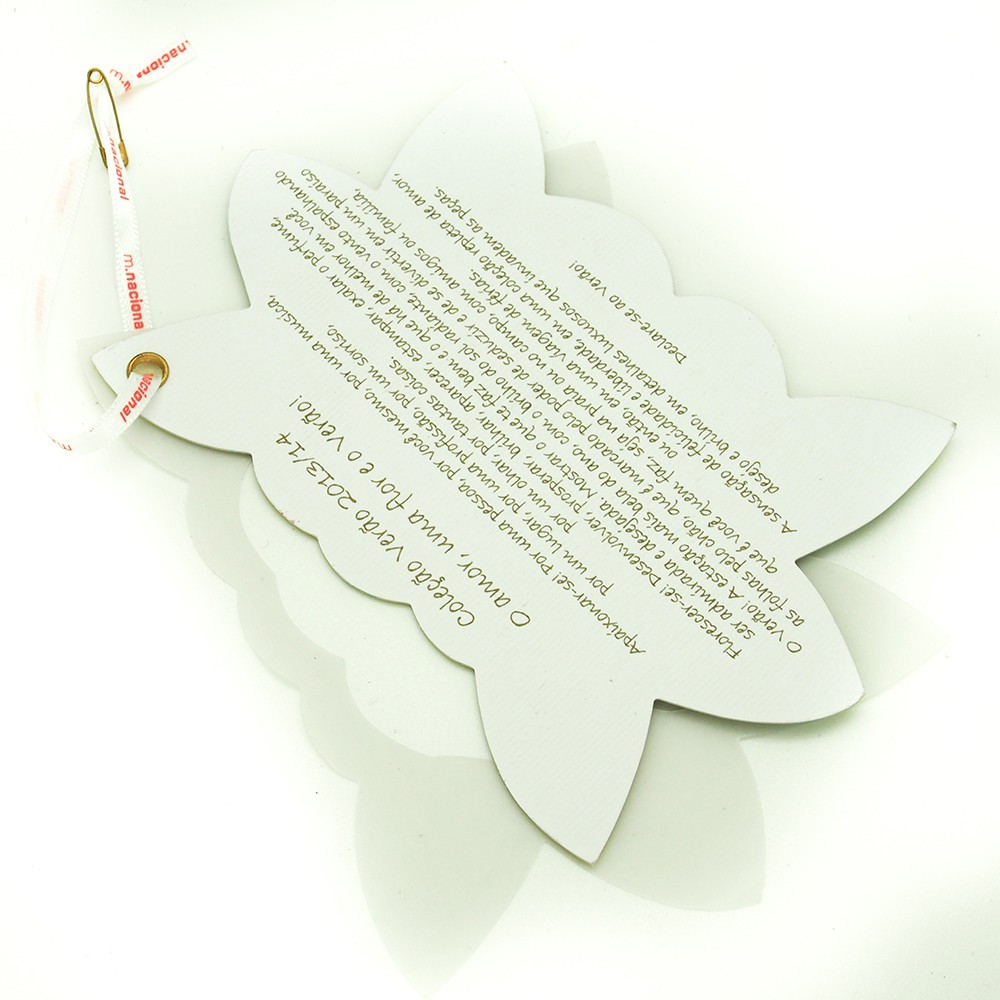 服裝吊牌為什么需要覆膜？